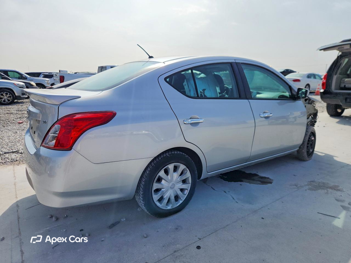 Nissan Versa 2019