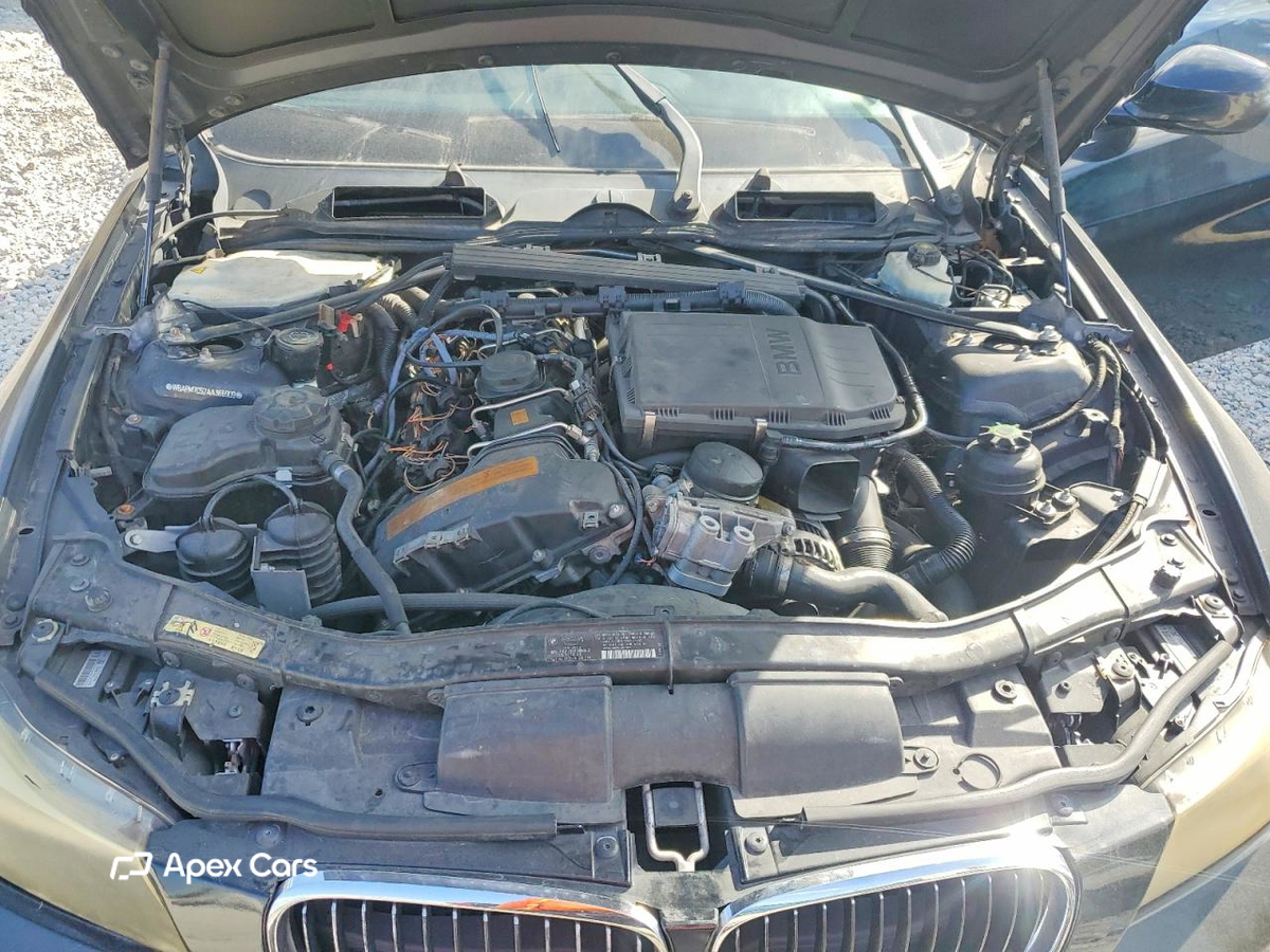 BMW Series 3 2010