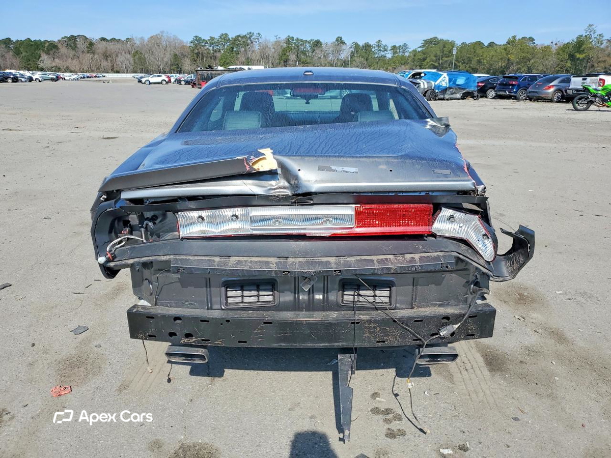 Dodge Challenger 2012