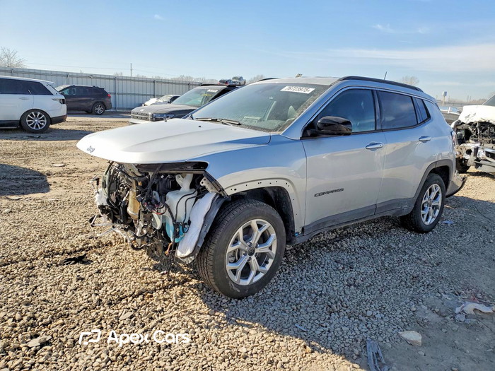 2025 Jeep Compass - Image 1 of 5