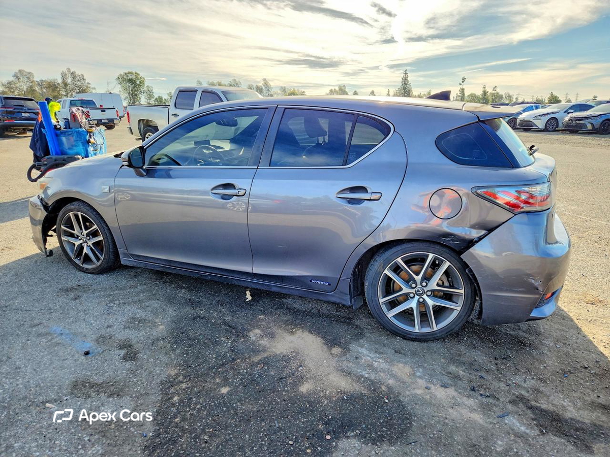 Lexus CT 2015