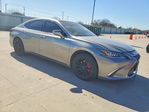 Lexus ES 2019