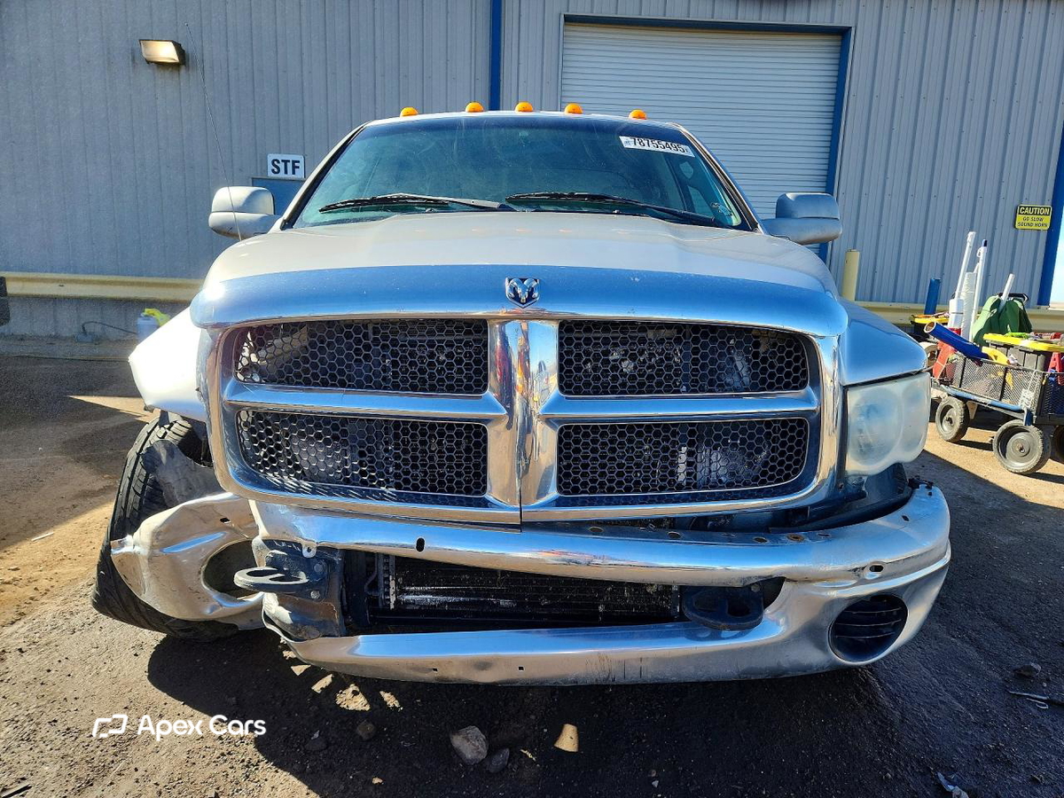 Dodge RAM 2003