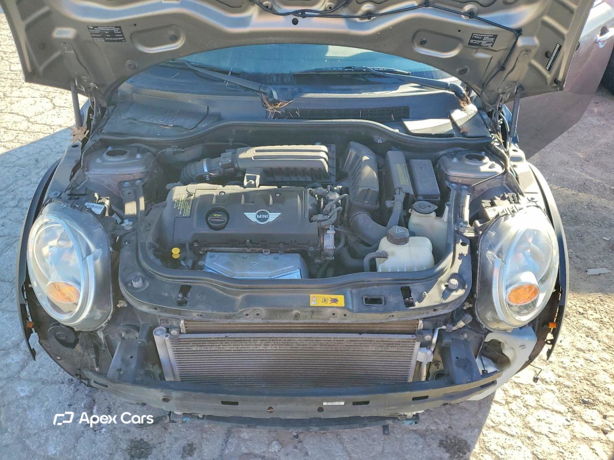 MINI Cooper 2012
