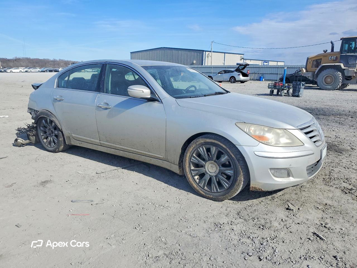 Hyundai Genesis 2009