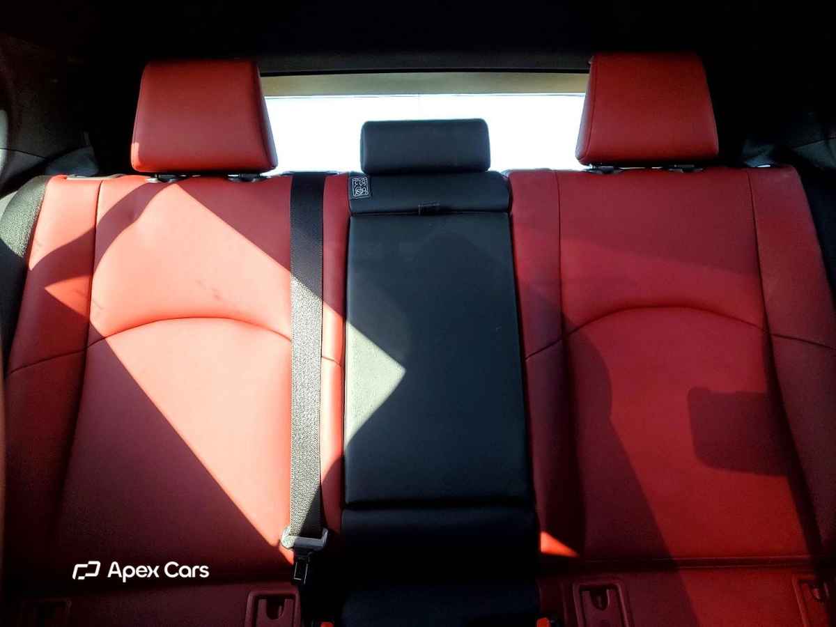 Lexus UX 2020
