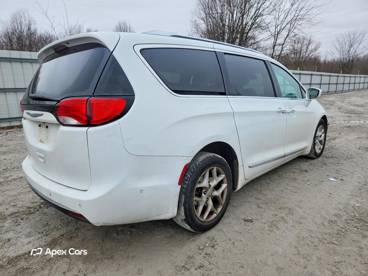 Chrysler Pacifica 2017