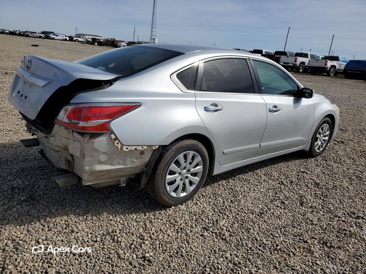 Nissan Altima 2015