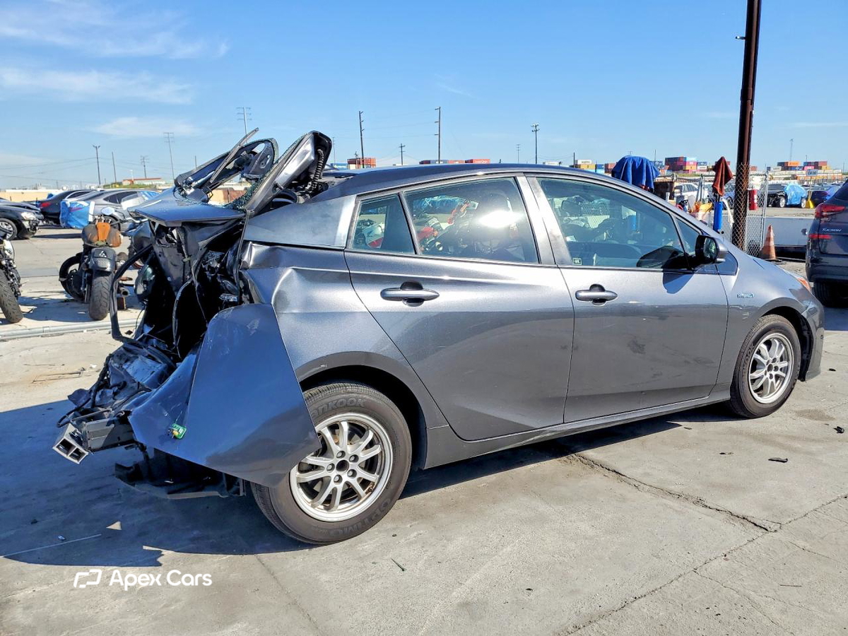 Toyota Prius 2016