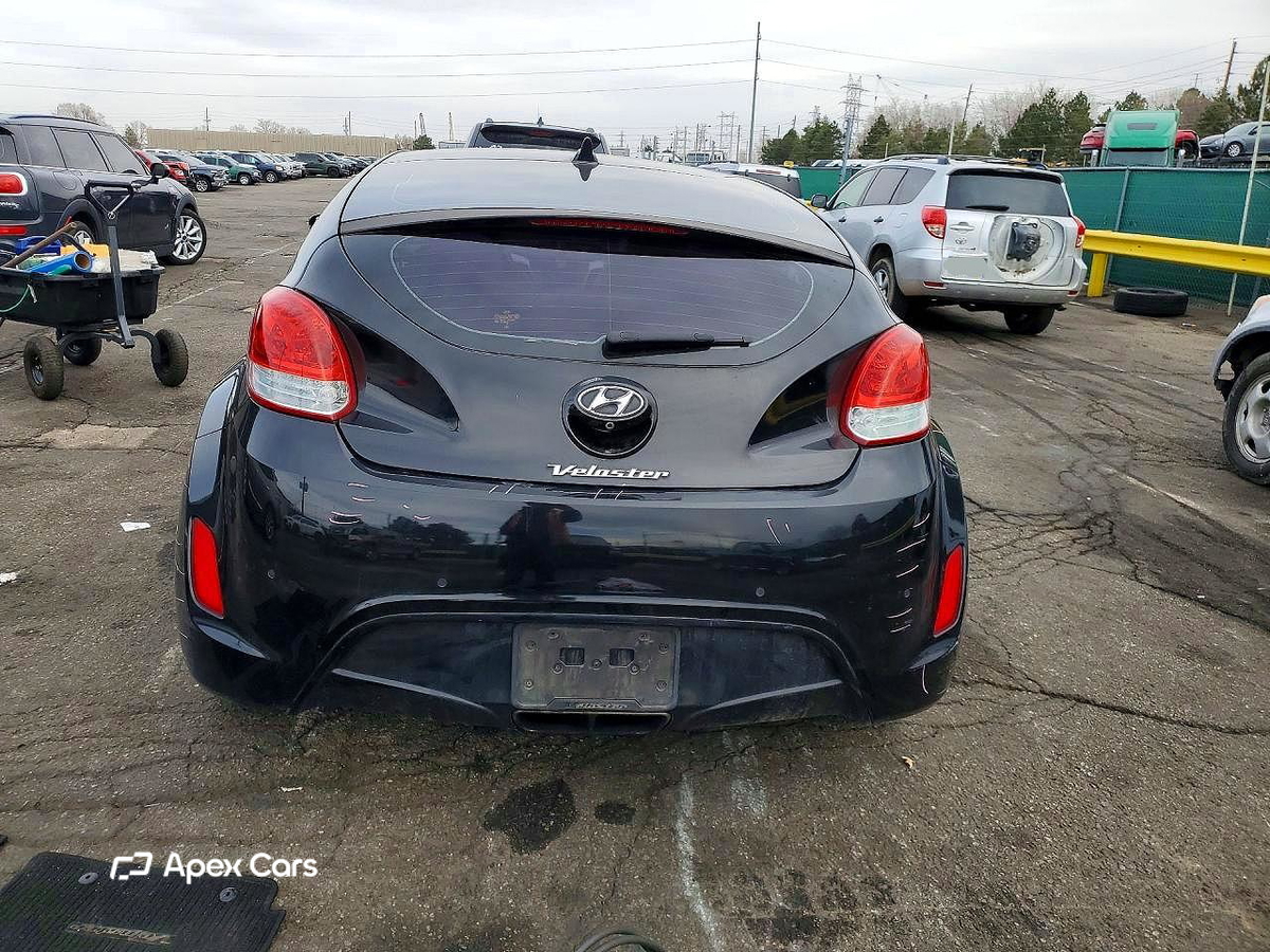 Hyundai Veloster 2014