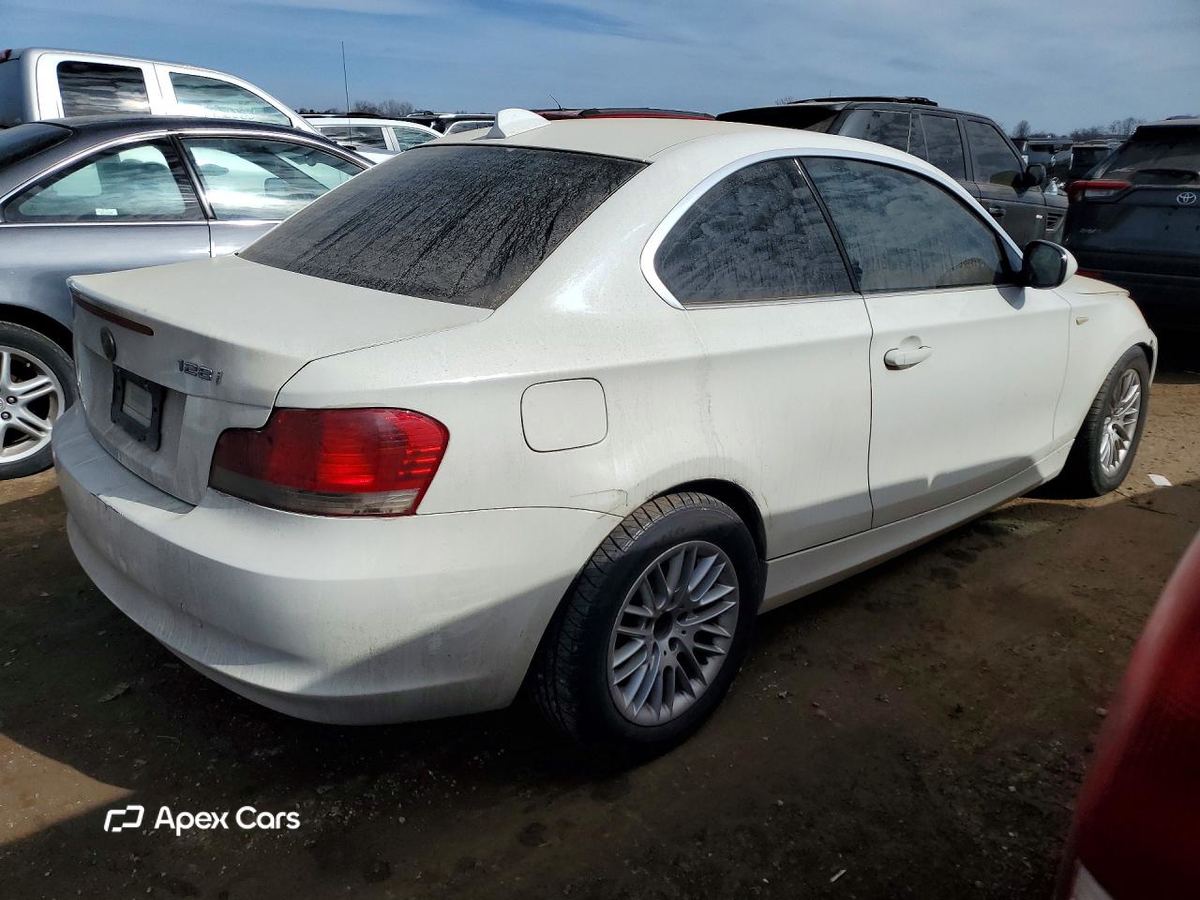 BMW Series 1 2010