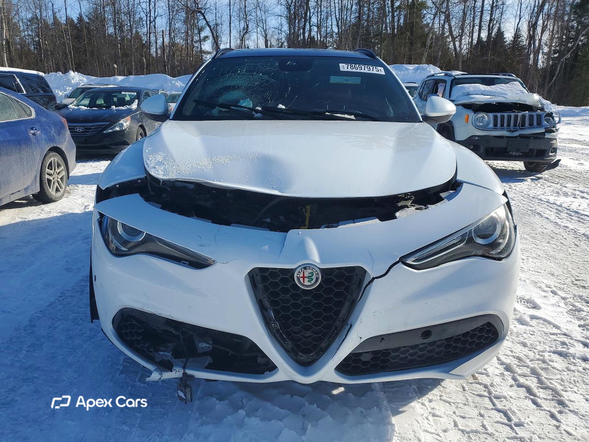 Alfa Romeo Stelvio 2018