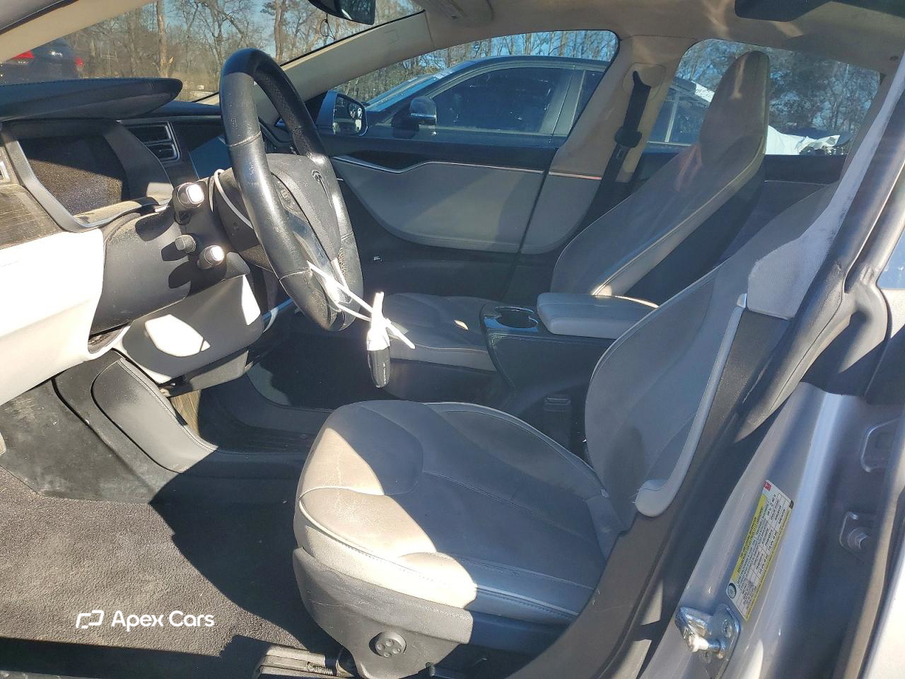 Tesla Model S 2014