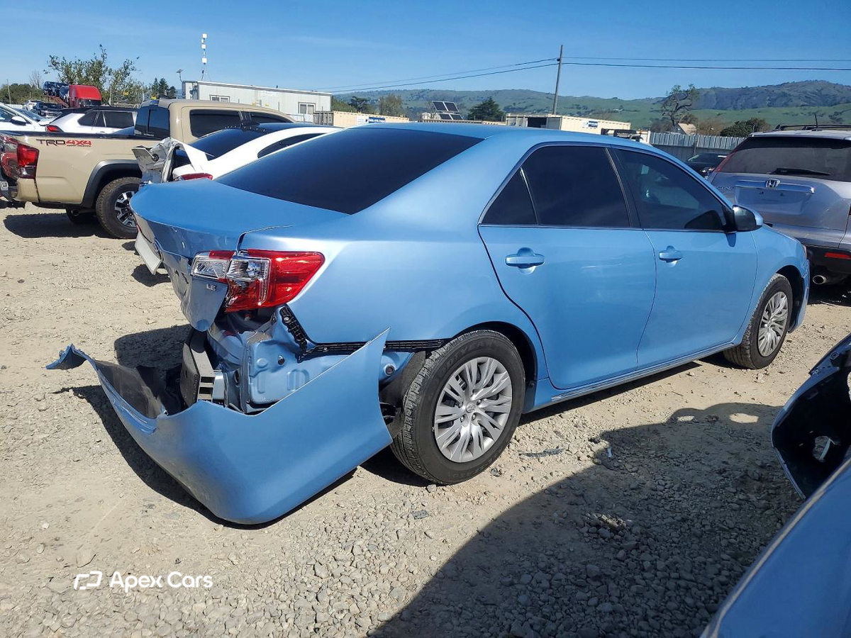 Toyota Camry 2012