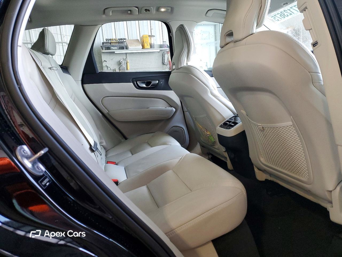 Volvo XC60 2023