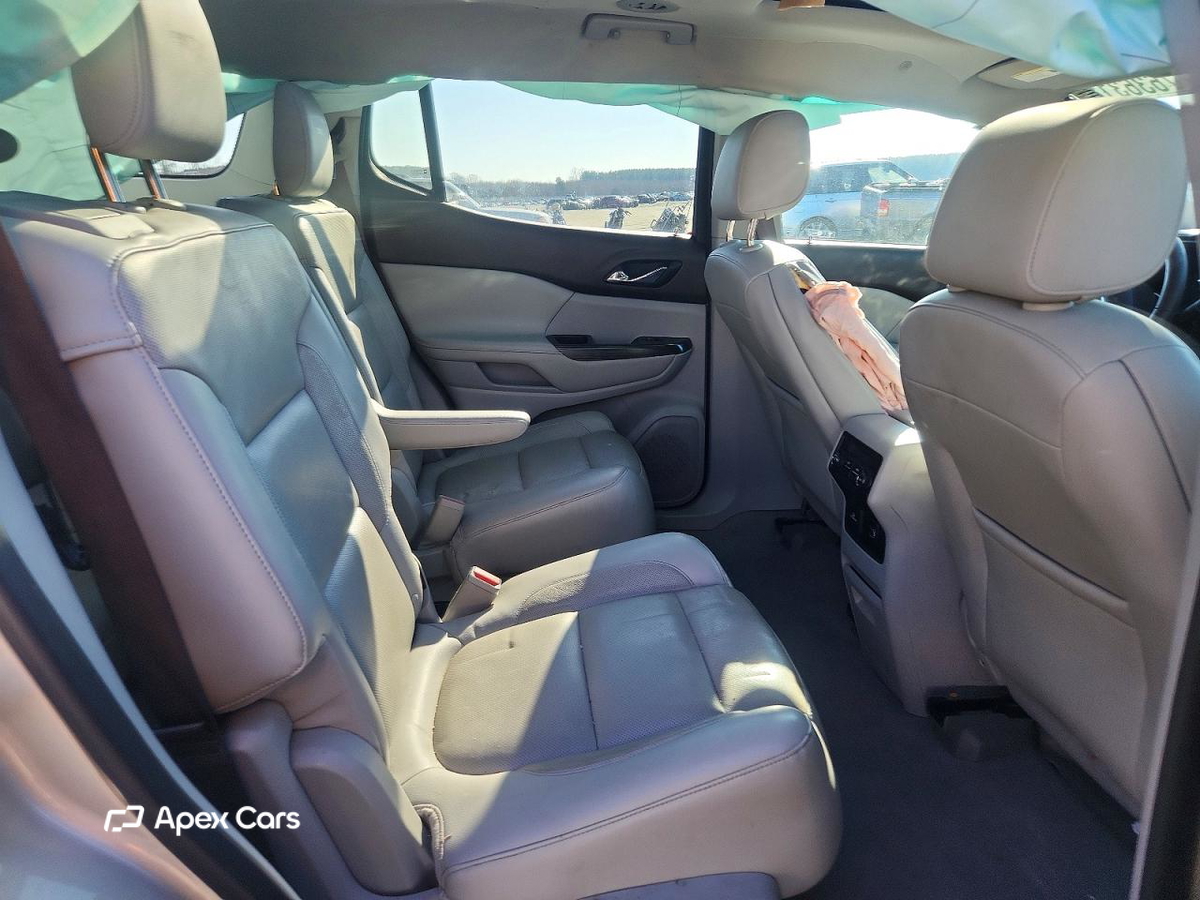 GMC Acadia 2017