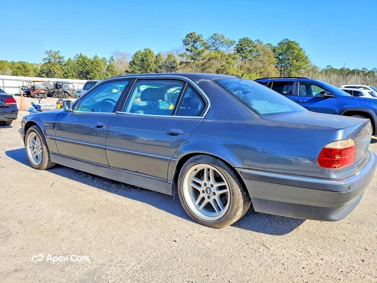 BMW Series 7 2000