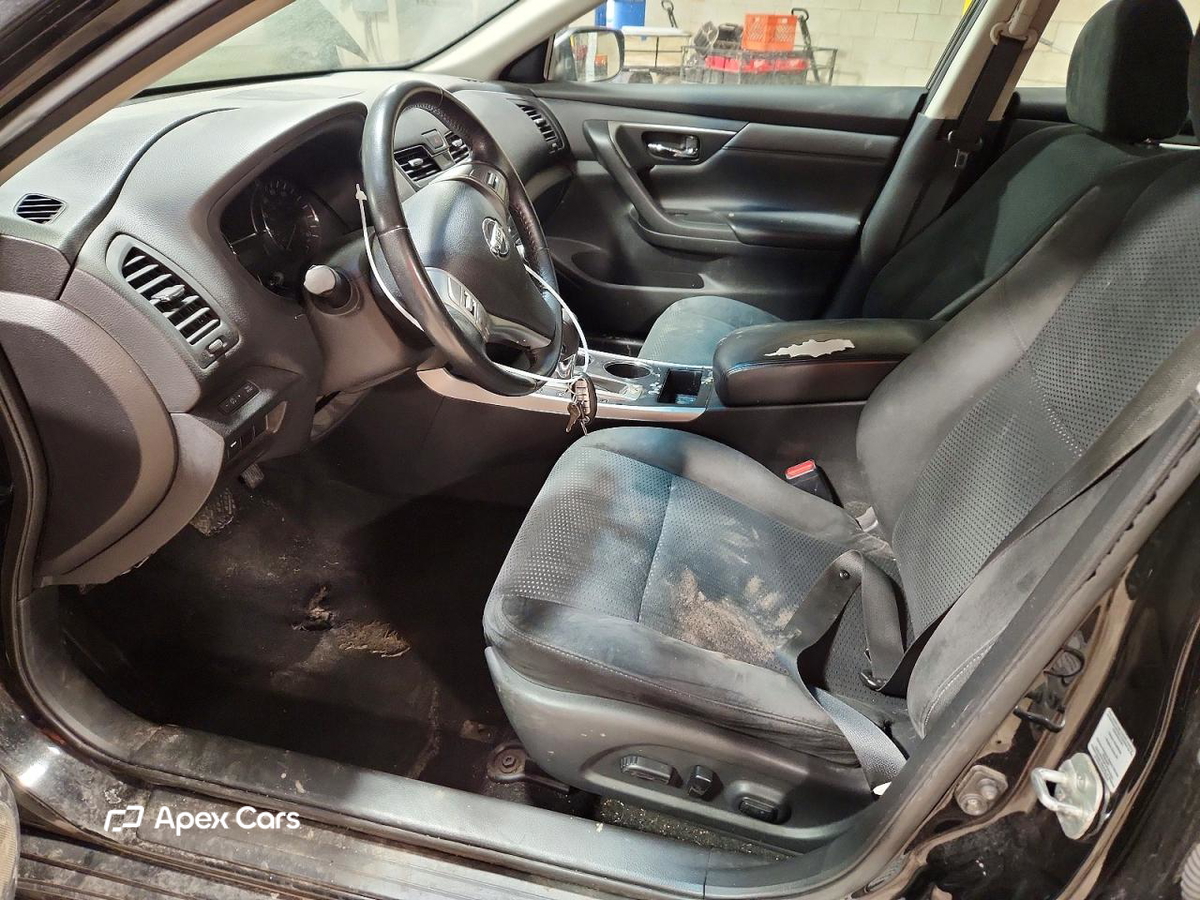 Nissan Altima 2015