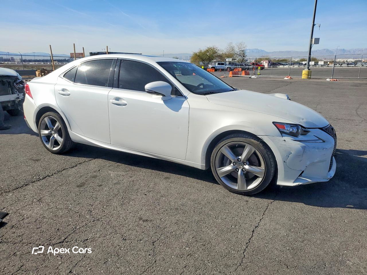 Lexus IS 2014