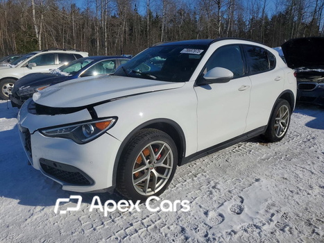 Alfa Romeo Stelvio 2018 - Image 1 of 12