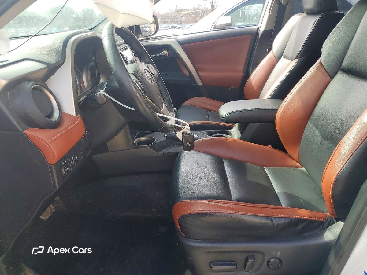 Toyota RAV 4 2014