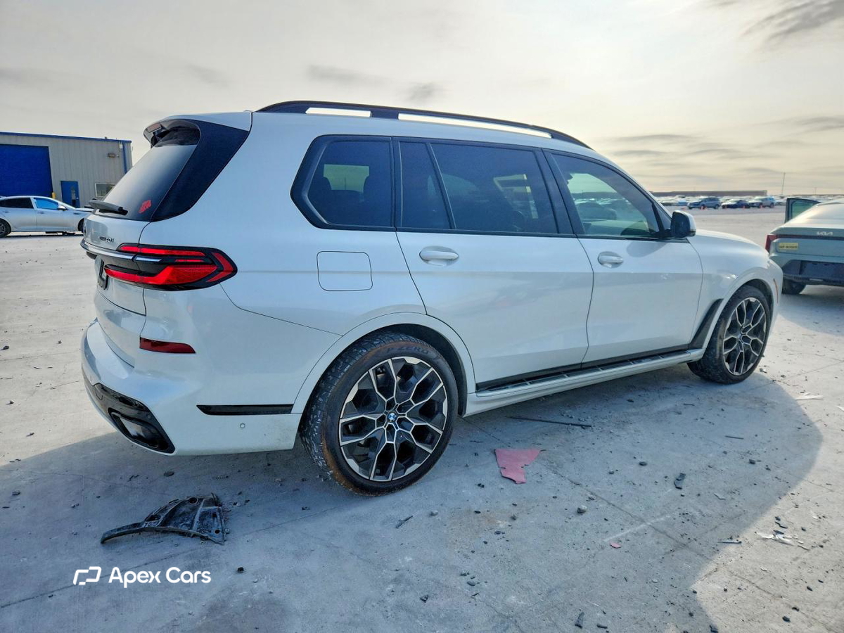 BMW X7 2023