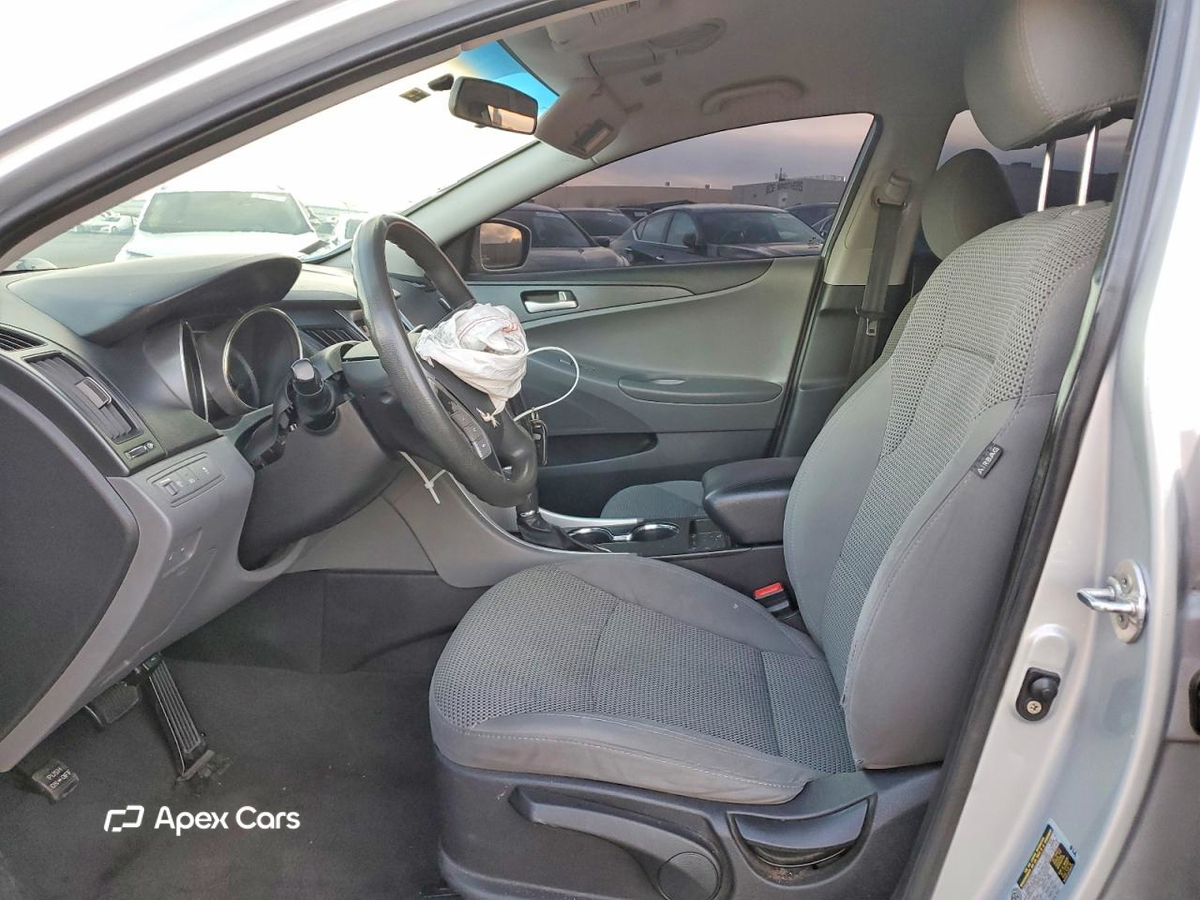 Hyundai Sonata 2011