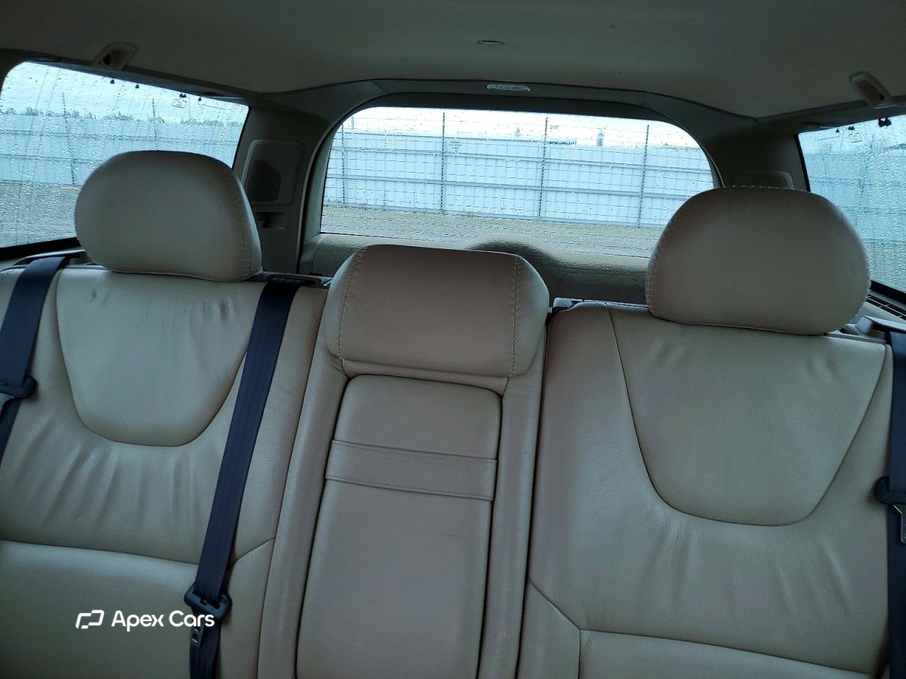 Volvo XC70 2004