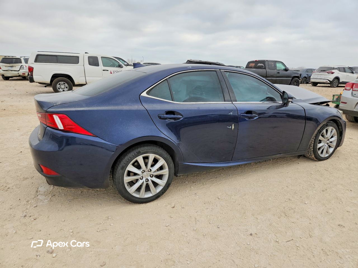 Lexus IS 2015