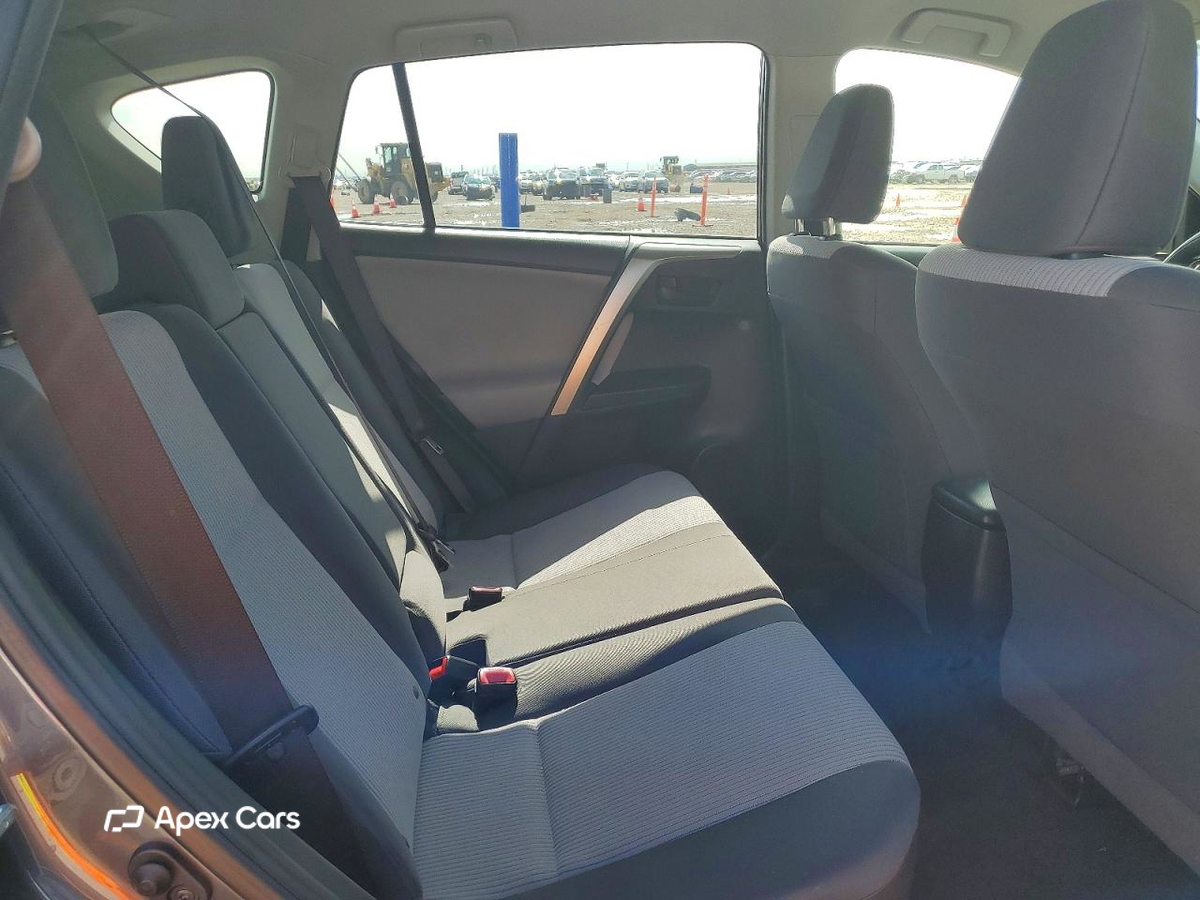 Toyota RAV 4 2014