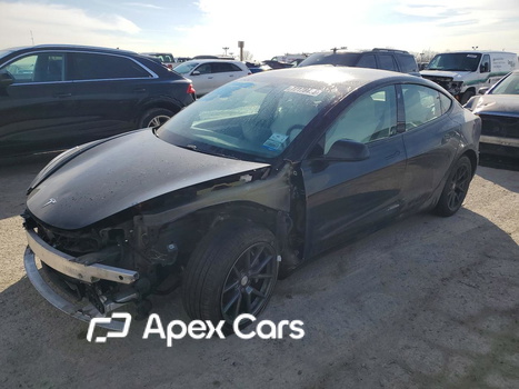 Tesla Model 3 2021 - Image 1 of 12