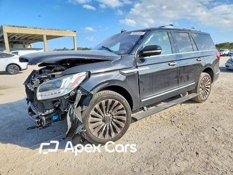 Lincoln Navigator 2019 - Image 1 of 15