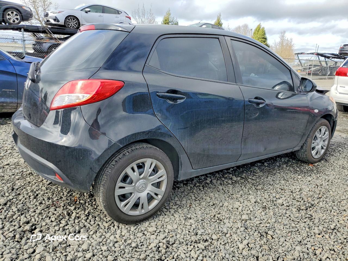 Mazda 2 2012
