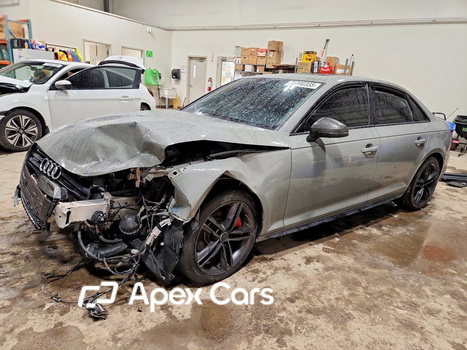 Audi A4 2018 - Image 1 of 13