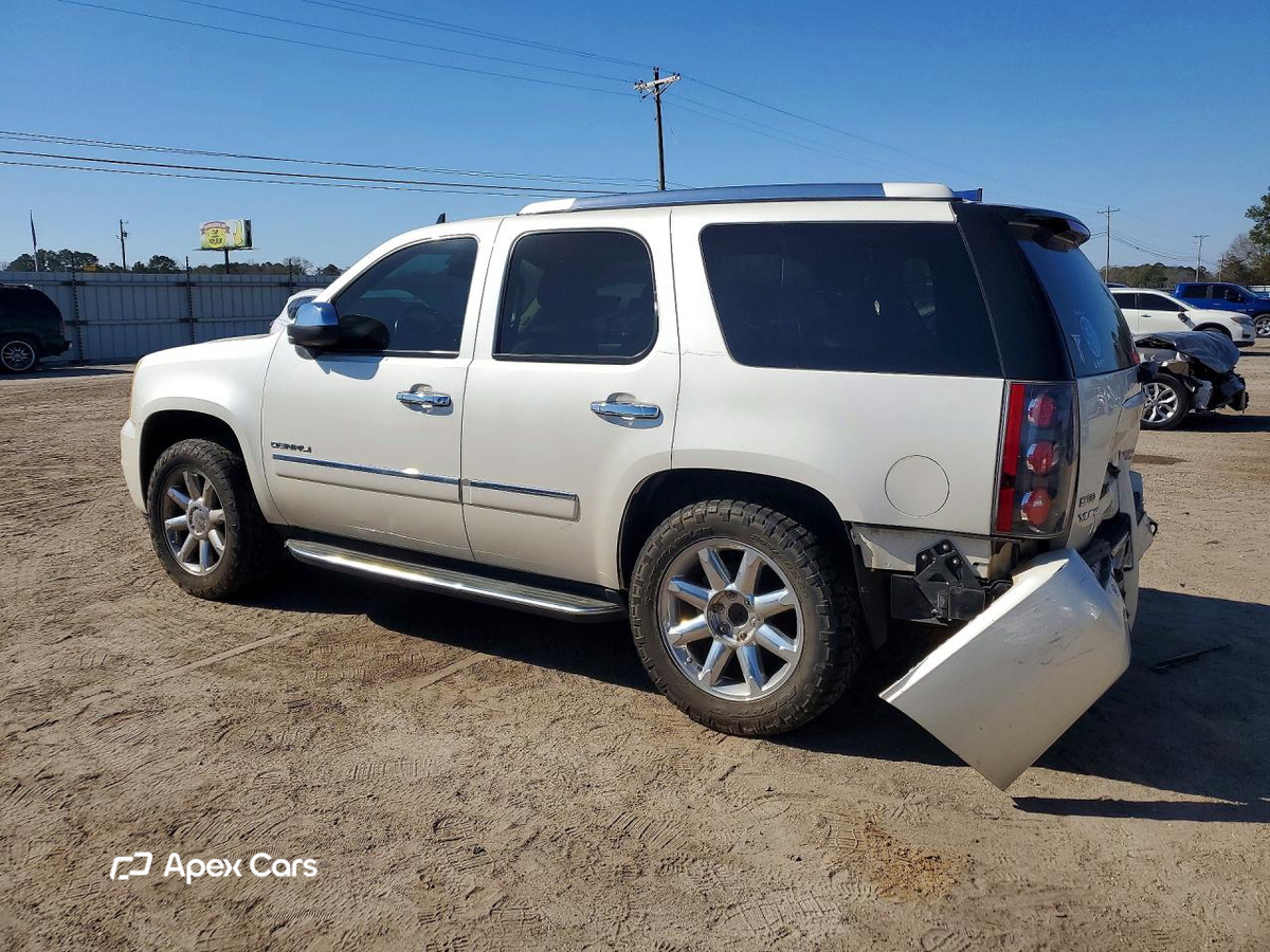 GMC Yukon 2010