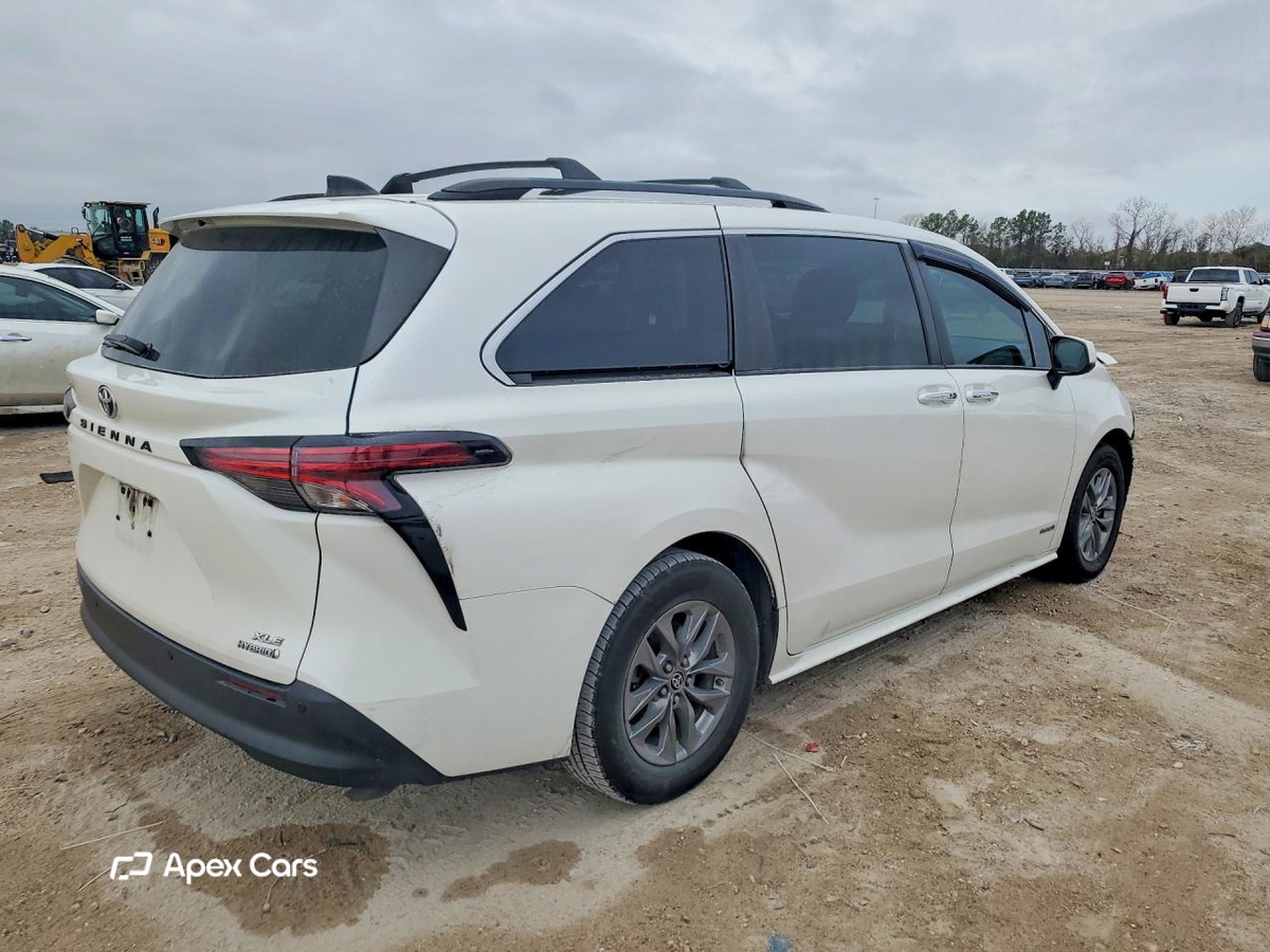 Toyota Sienna 2021