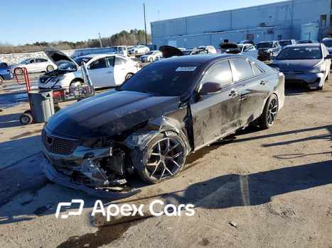 Cadillac CT4-V 2022 - Image 1 of 13