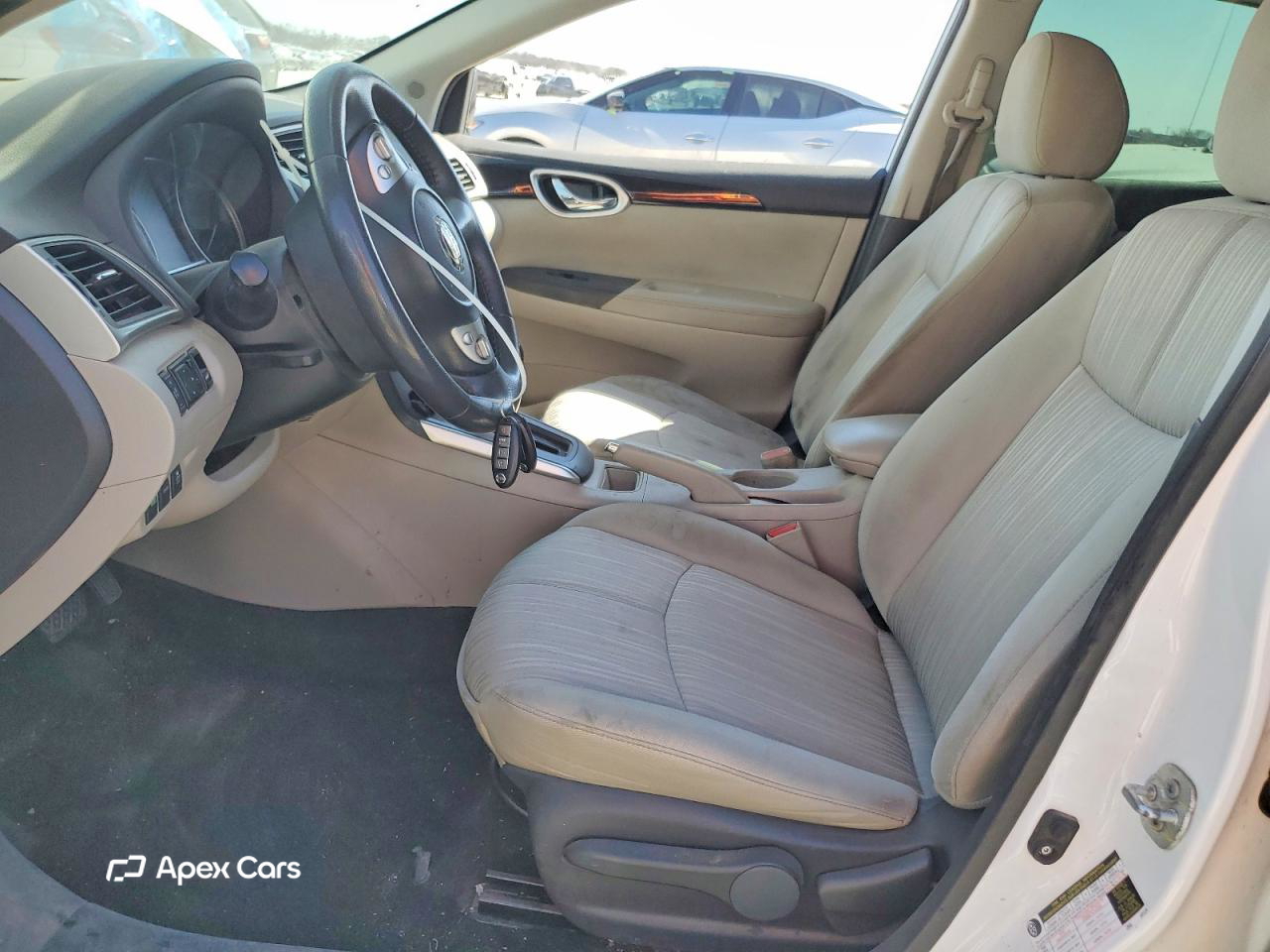 Nissan Sentra 2016