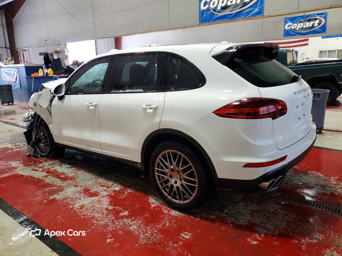 Porsche Cayenne 2016