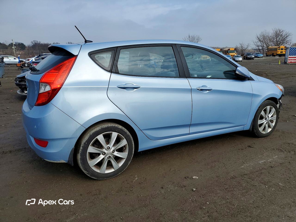 Hyundai Accent 2013