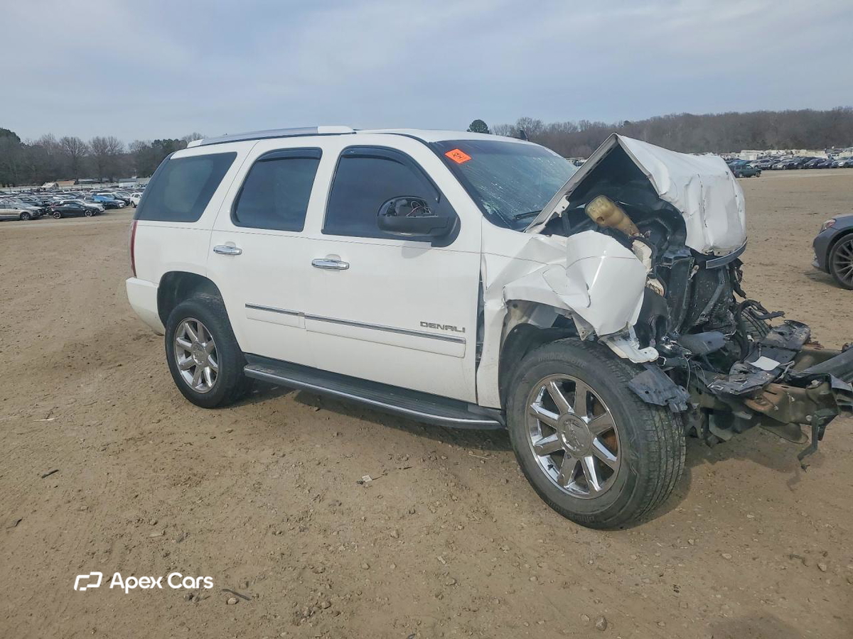 GMC Yukon 2013