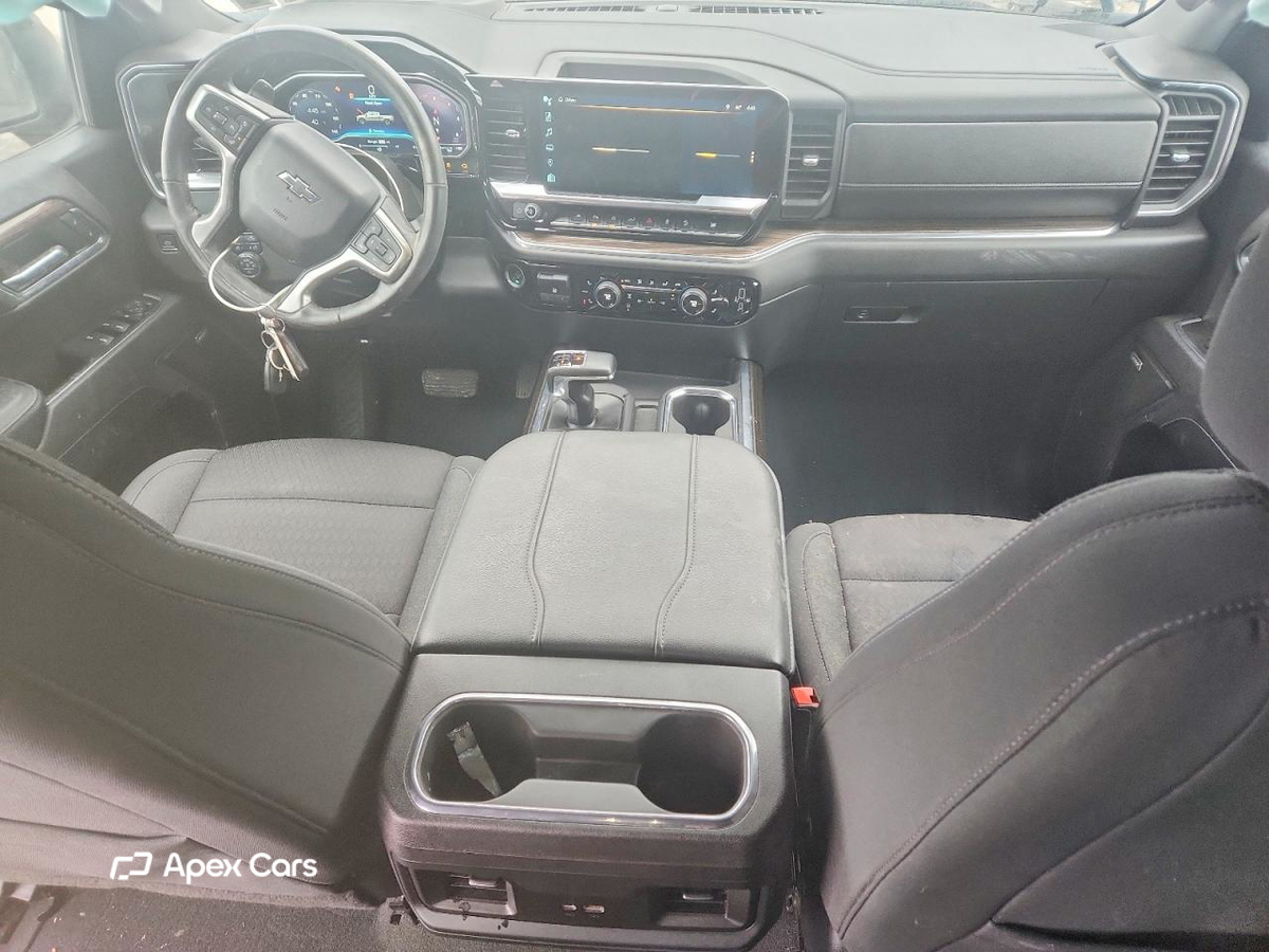 Chevrolet Silverado 2023