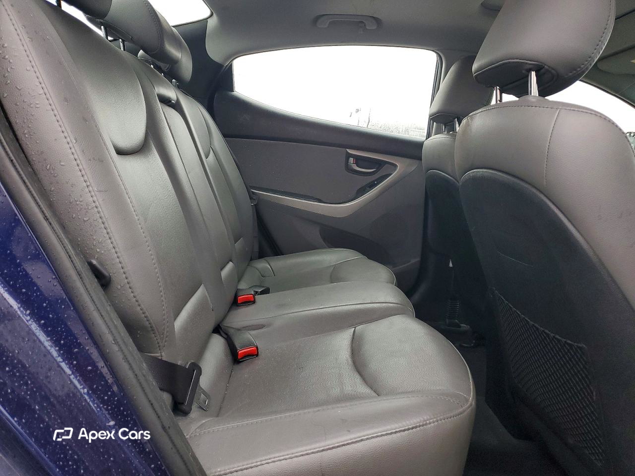 Hyundai Elantra 2013