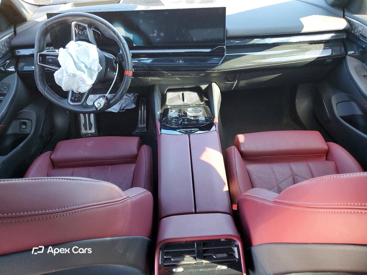 BMW i5 2024