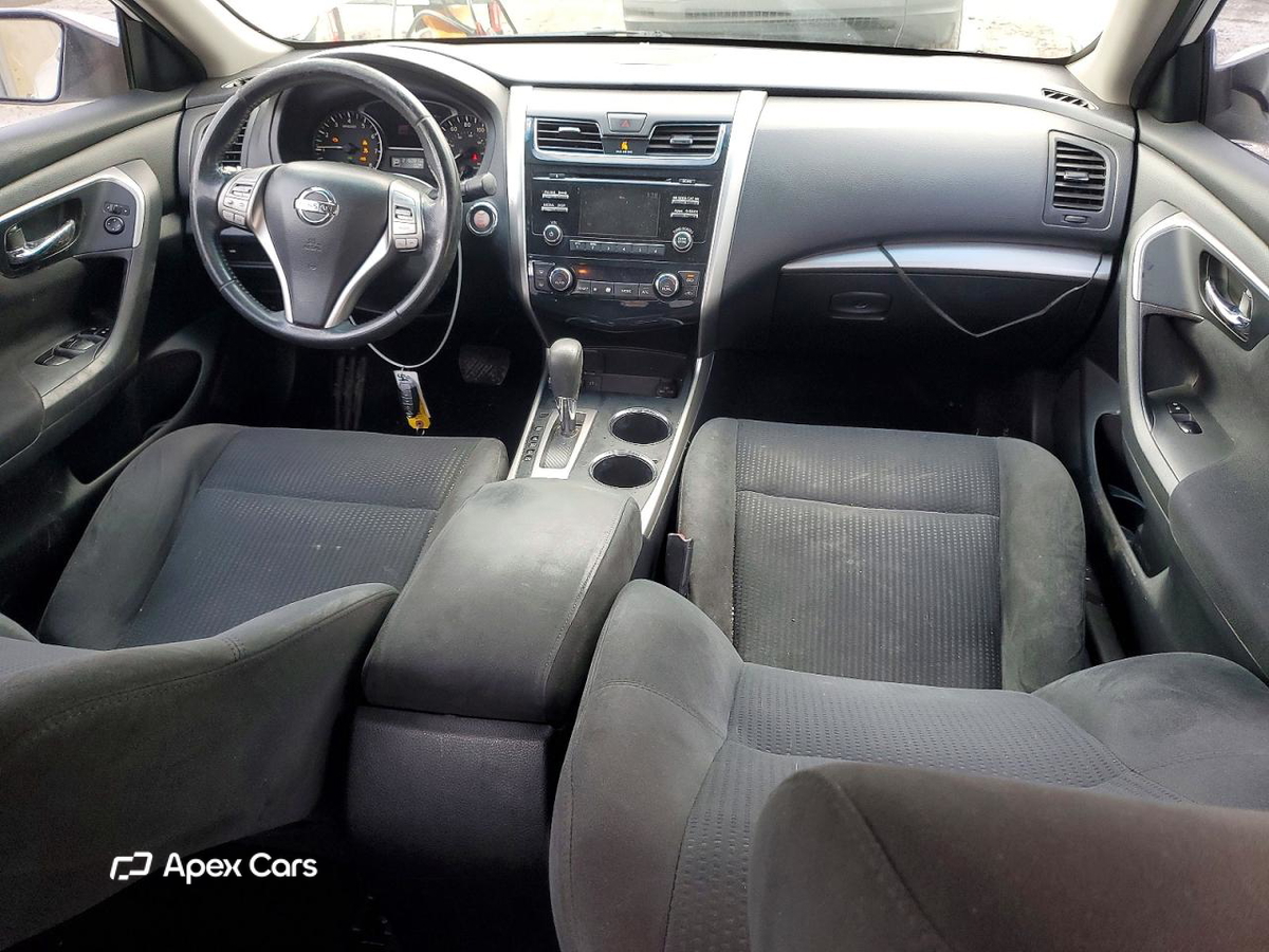 Nissan Altima 2015