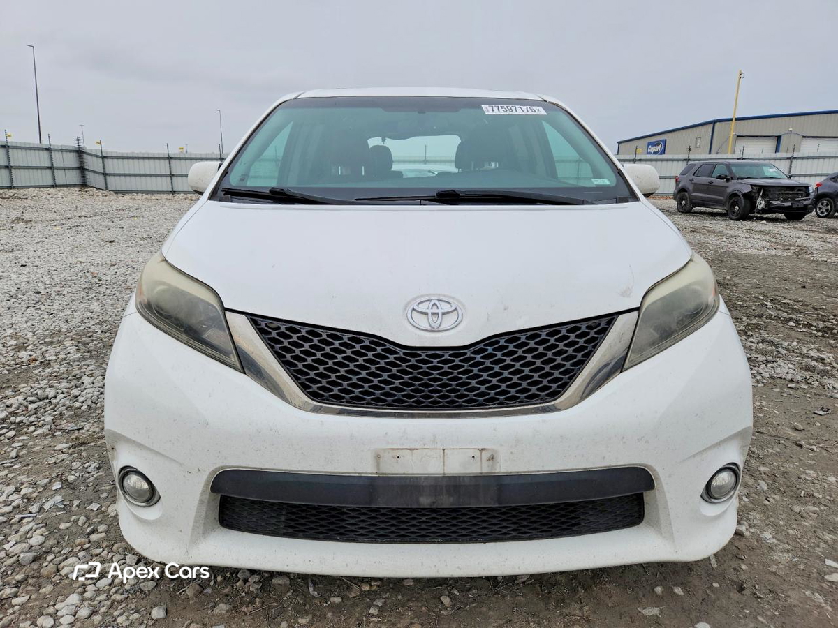 Toyota Sienna 2017