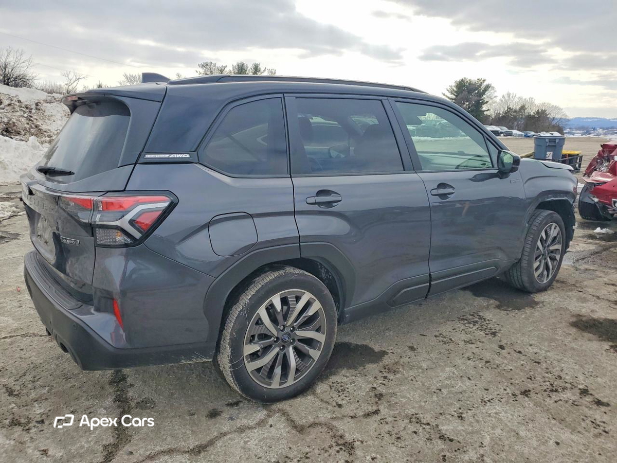 Subaru Forester 2025