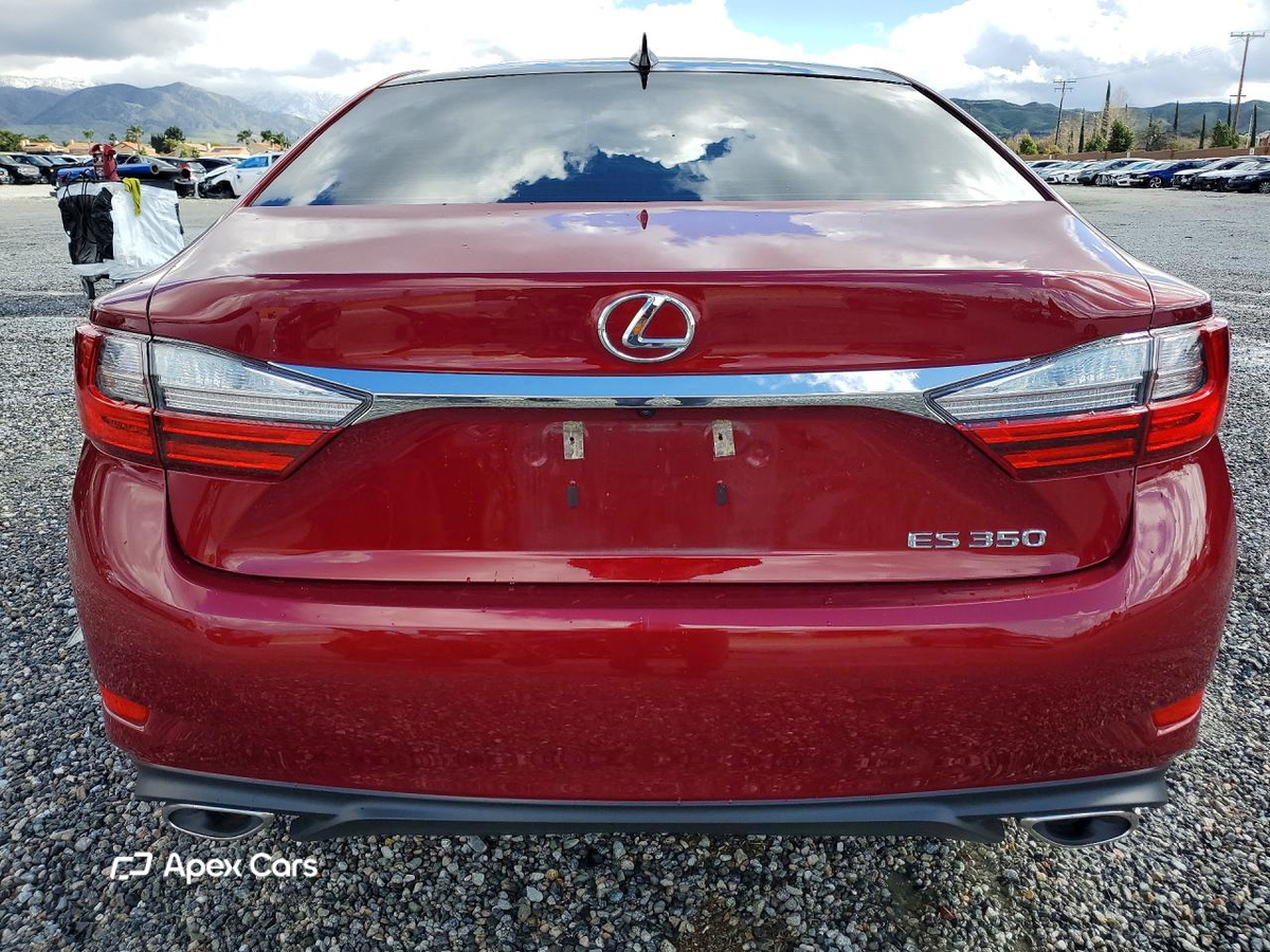 Lexus ES 2016