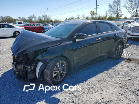Kia Forte 2023 - Image 1 of 13
