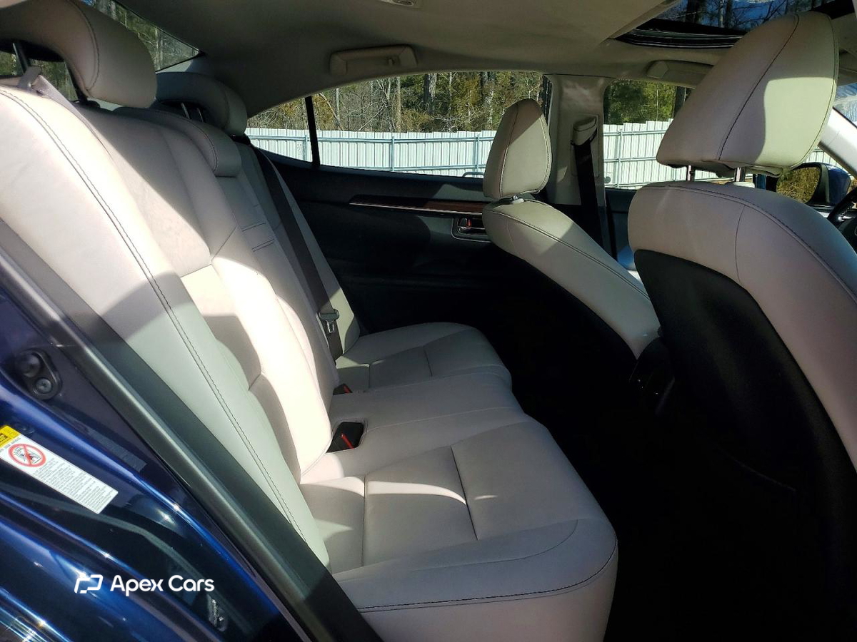 Lexus ES 2013